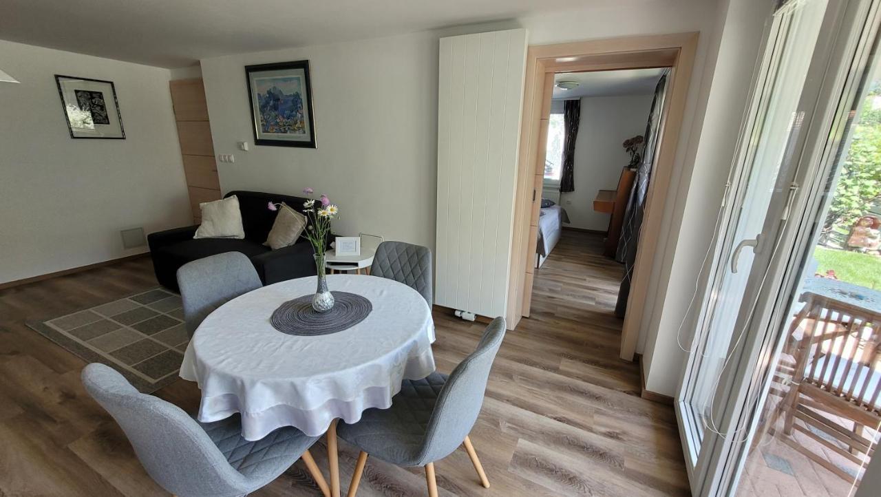 Apartma Julija Luce Ngoại thất bức ảnh